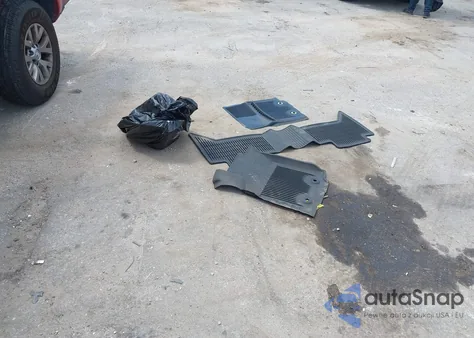 2019 Toyota Tacoma Sr5 from USA, damaged, VIN 3TMBZ5DN4KM018602